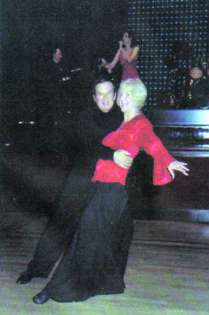 moulinrougedance020.jpg